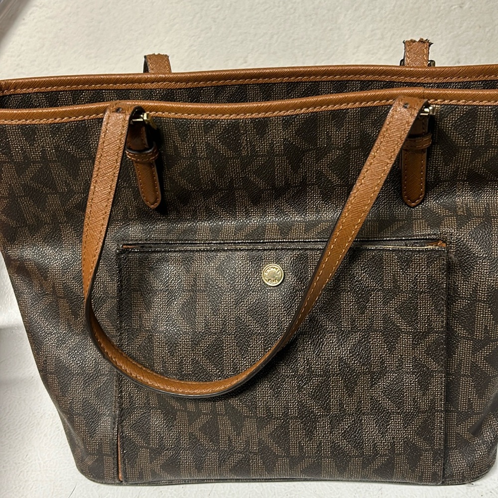 Michael Kors tote